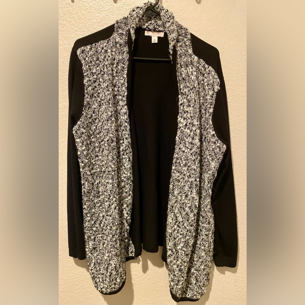 Dress Barn Black and White Open Front Cardigan